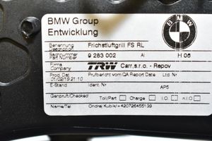 BMW i3 Боковая воздушная решётка 9283002