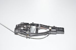 BMW M4 F82 F83 Передний держатель / кронштейн для внешней ручки открытия 