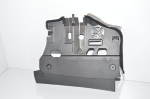 BMW M4 F82 F83 Panelės apdailos skydas (apatinis) 