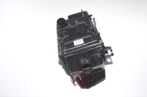 BMW i3 Air filter box 