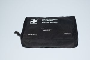 BMW 3 F30 F35 F31 Trousse de premiers secours 