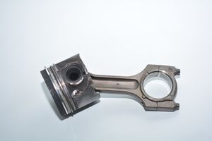 BMW 7 E65 E66 Piston 