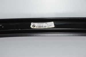 BMW X3 G01 Moulures des vitres de la porte arrière 7410047