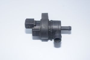 BMW 7 E38 Vacuum valve 