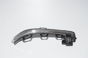 BMW X3 G01 Pagrieziena lukturis spogulī 7441439