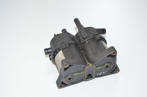 BMW 7 E65 E66 Separatore dello sfiato dell’olio 2248284