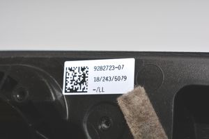 BMW i3 Ramka deski rozdzielczej 9282723