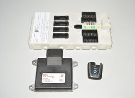 BMW i3 Komputer / Sterownik ECU i komplet kluczy 8489325