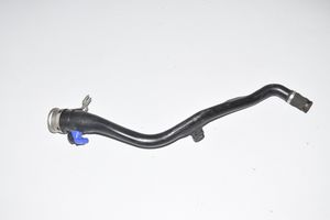 BMW 2 F46 Tuyau de remplissage de réservoir de carburant 7300504