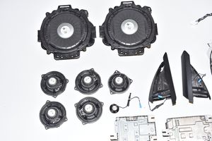 BMW X7 G07 Kit sistema audio 17184923
