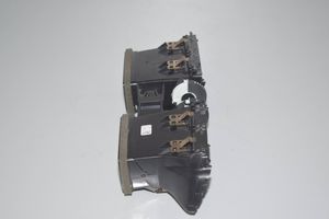 BMW 2 F46 Griglia di ventilazione centrale cruscotto 9262955