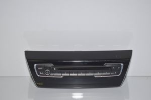 BMW 2 F46 Panel / Radioodtwarzacz CD/DVD/GPS 9371455