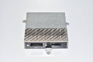 BMW 7 E38 Amplificatore 8361785