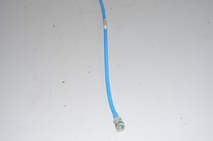 BMW 2 F46 Tuyau d'alimentation conduite de carburant 16128741859