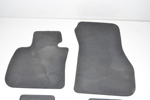 BMW 2 F46 Kit tapis de sol auto 7410323