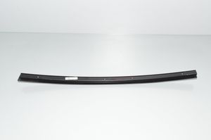 BMW X3 F25 Задний уплотнительная резина (у стекла) 