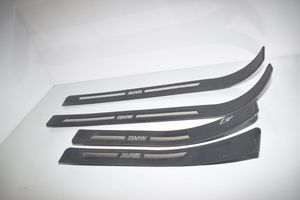 BMW 7 E38 Set di rifiniture davanzale (interno) 8220219