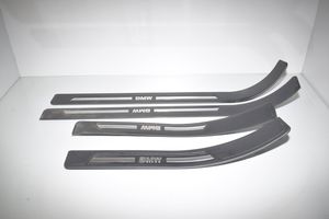 BMW 7 E38 Set di rifiniture davanzale (interno) 8220219