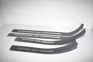 BMW 7 E38 Set di rifiniture davanzale (interno) 8220219