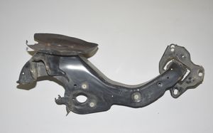 BMW 2 F46 Pivot de moyeu arrière 6851582