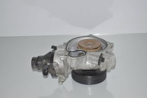 BMW 5 G30 G31 Vesipumppu 7645961