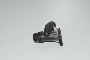 BMW 2 F46 Termostat / Obudowa termostatu 