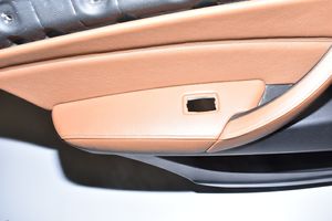 BMW X6 E71 Moldura del tarjetero de la puerta trasera 