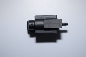 BMW 7 E38 Solenoīda vārsts 