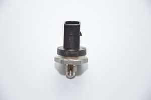 BMW 4 F32 F33 Fuel pressure sensor 