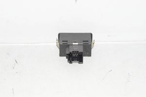 BMW X5 E53 Câble adaptateur AUX 8368346