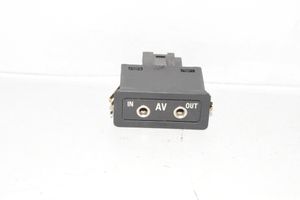 BMW X5 E53 Câble adaptateur AUX 8368346