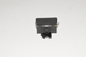 BMW X5 E53 Câble adaptateur AUX 8368346