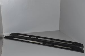 BMW 6 E63 E64 Rivestimento anteriore minigonna laterale 7011075