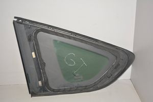 BMW 2 F46 Заднее боковое стекло кузова 