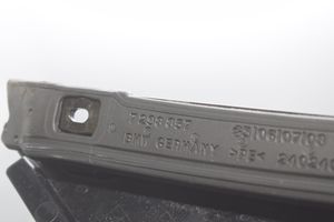 BMW 2 F45 Listwa / Uszczelka szyby drzwi tylnych 