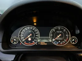 BMW 5 F10 F11 Compteur de vitesse tableau de bord 