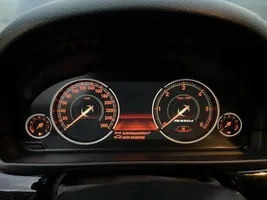 BMW 5 F10 F11 Compteur de vitesse tableau de bord 
