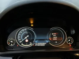 BMW 5 F10 F11 Geschwindigkeitsmesser Cockpit 