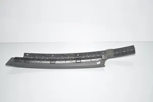 BMW 3 F30 F35 F31 Barra di rivestimento della portiera anteriore 7258309