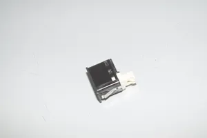 BMW i3 Gniazdo / Złącze USB 6820397