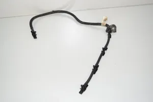 BMW 2 F46 Tuyau d'alimentation conduite de carburant 8587546