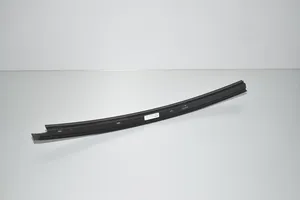 BMW M5 F90 Moulures des vitres de la porte arrière 7390141