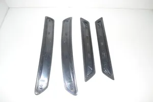 BMW 2 F46 Garniture de protection de seuil intérieur 7316822