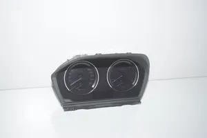 BMW 2 F46 Tachimetro (quadro strumenti) 5A24587