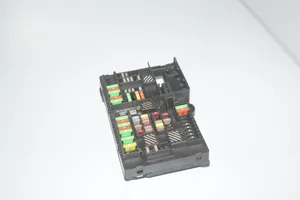 BMW 3 G20 G21 Module de fusibles 5A0E7D1