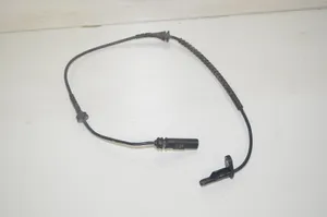 BMW 1 F40 Priekšējais bremžu ABS sensors 6895881