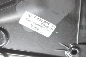 BMW 3 G20 G21 Mécanisme de lève-vitre avec moteur 7432231