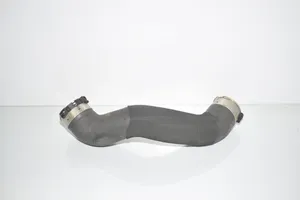 BMW 1 F40 Tube d'admission de tuyau de refroidisseur intermédiaire 8511338