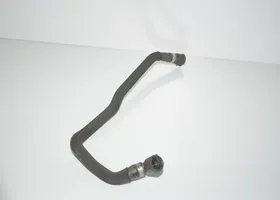 BMW 1 F40 Tubo flessibile del liquido di raffreddamento del motore 8584837