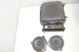 BMW X1 F48 F49 Kit del sistema de audio 8715685